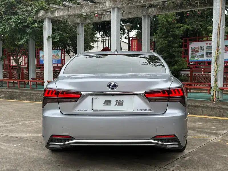 Lexus LS 2021 500h Luxury Edition — миниатюра 3