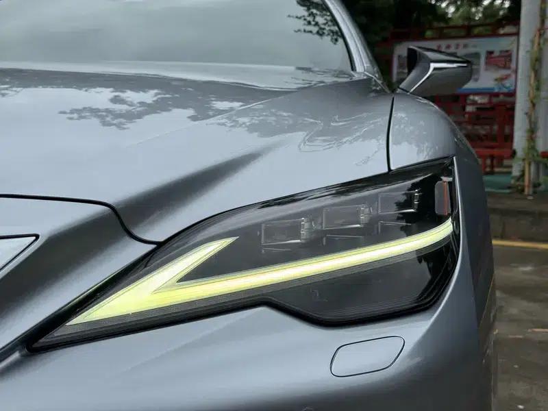 Lexus LS 2021 500h Luxury Edition — миниатюра 8