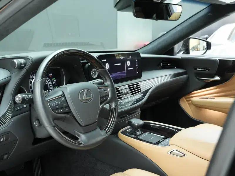Lexus LS 2021 500h Luxury Edition — миниатюра 15