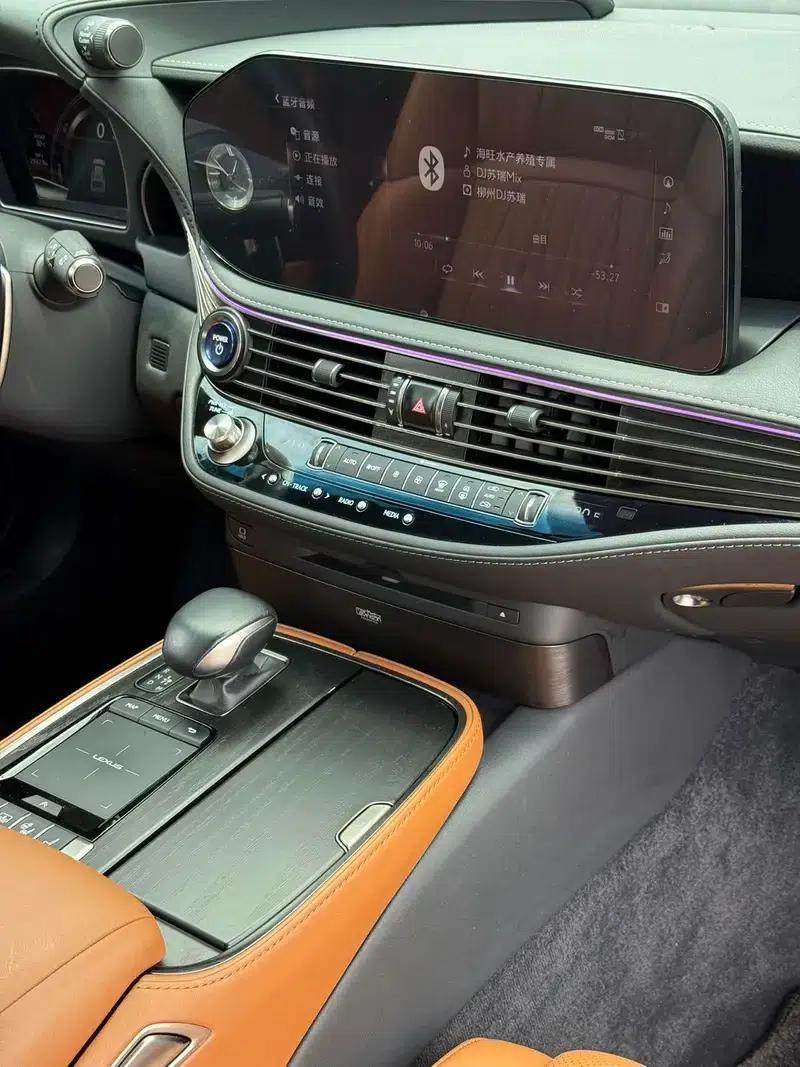 Lexus LS 500h Executive Edition 2021 — миниатюра 16