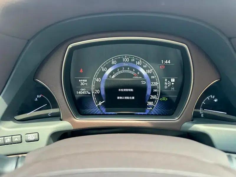 Lexus LS 2018 350 Premium Edition (China VI Emission Standard) — миниатюра 11