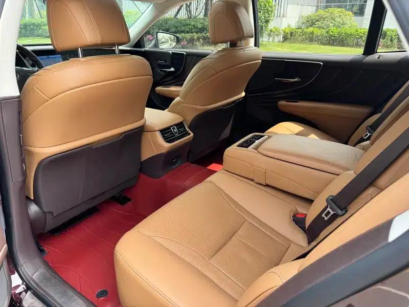Lexus LS 2018 350 Premium Edition (China VI Emission Standard) — миниатюра 14