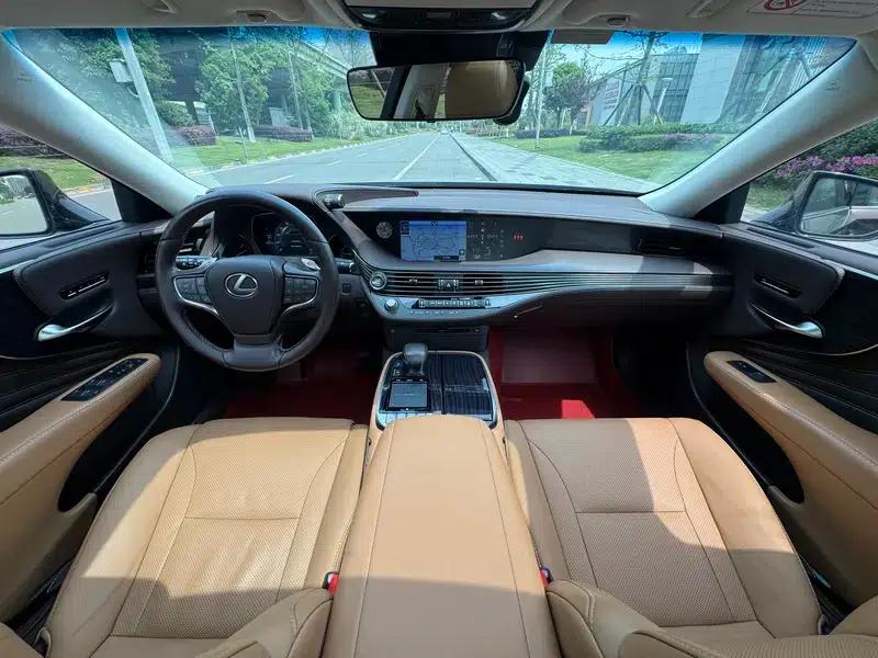 Lexus LS 2018 350 Premium Edition (China VI Emission Standard) — миниатюра 10