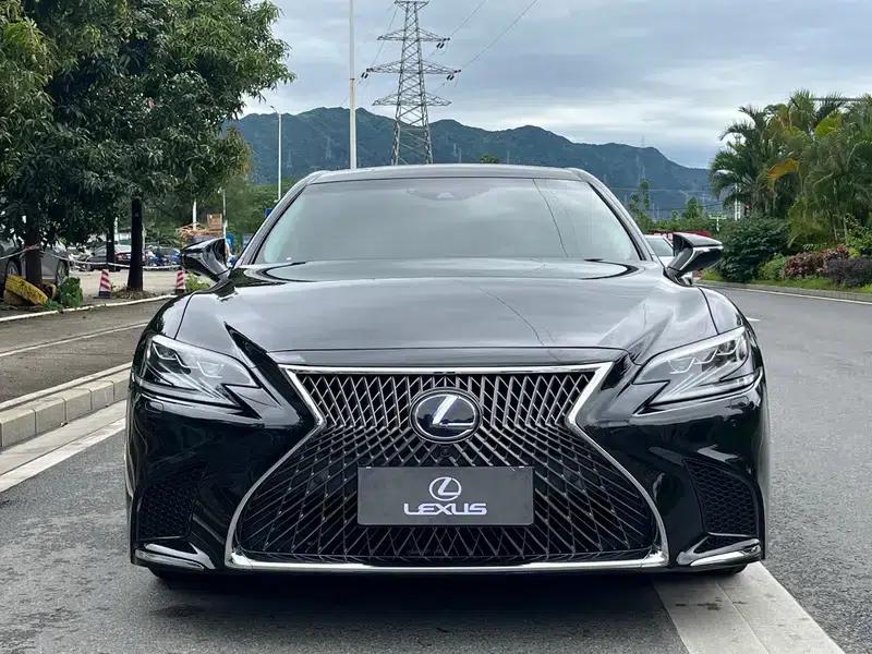 Lexus LS 2020 500h Premium Edition (China VI Emission Standard) — миниатюра 2