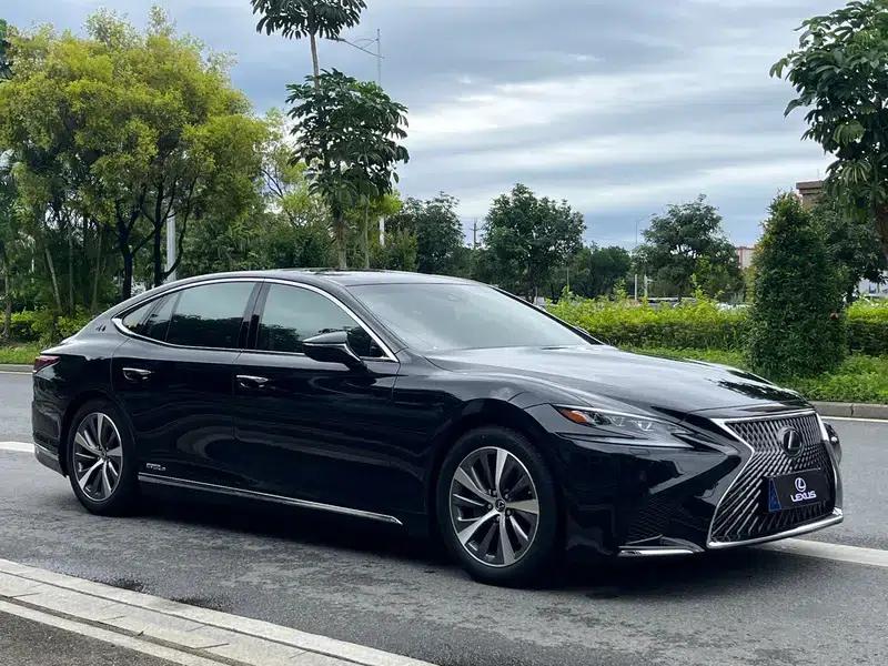 Lexus LS 2020 500h Premium Edition (China VI Emission Standard) — миниатюра 3