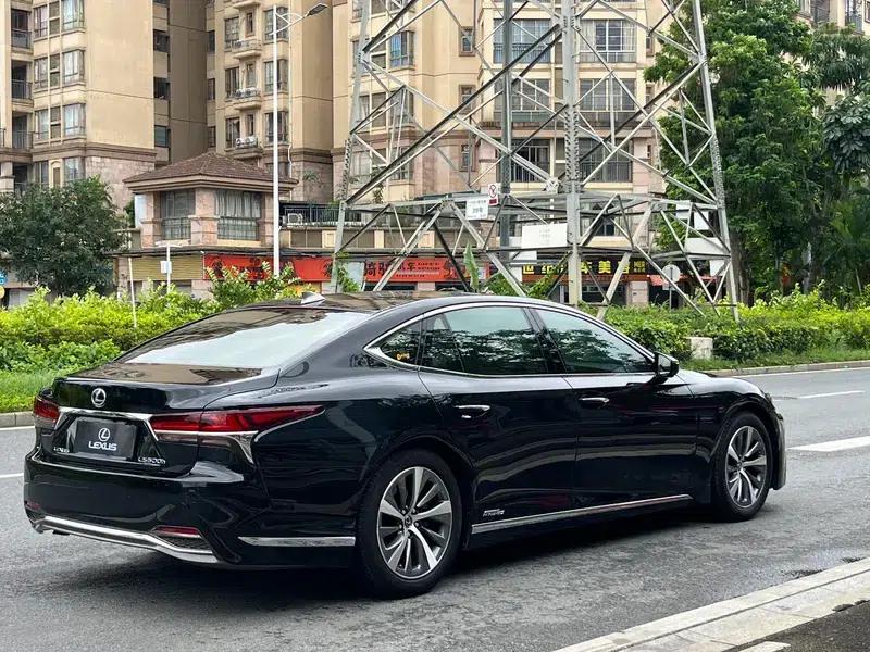 Lexus LS 2020 500h Premium Edition (China VI Emission Standard) — миниатюра 6