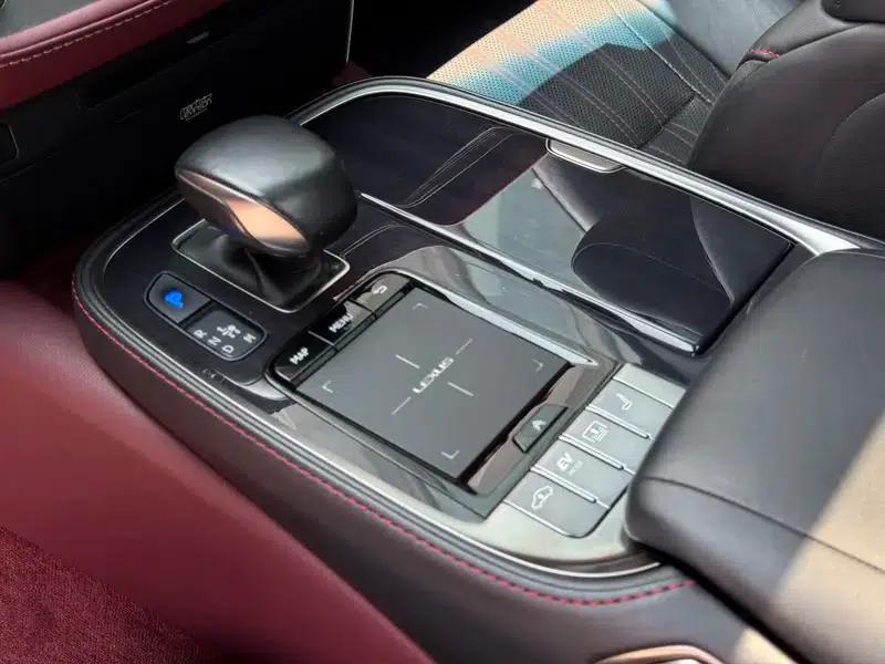 Lexus LS 2020 500h Executive Edition (China VI Emission Standard) — миниатюра 11