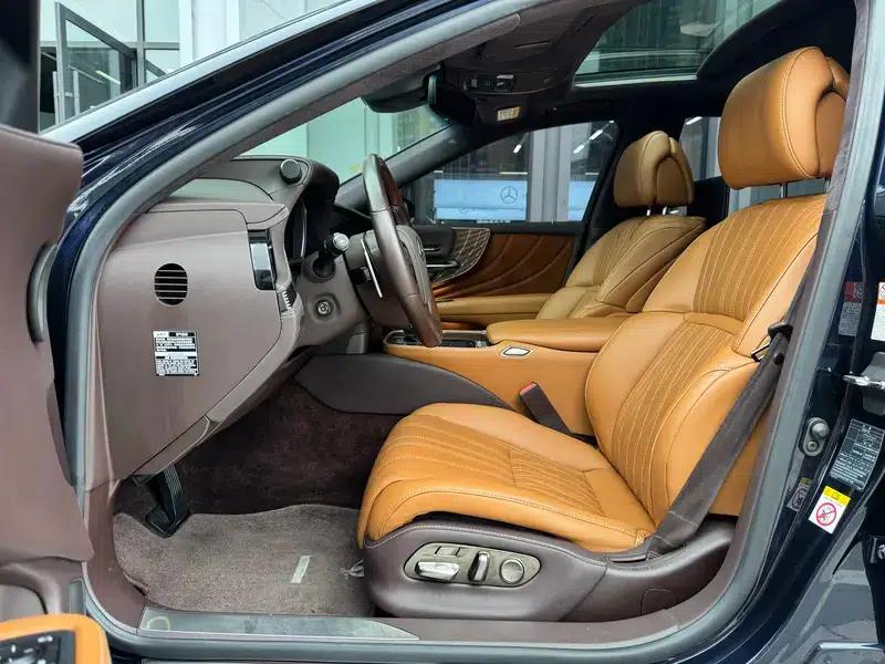 Lexus LS 2018 500h Executive Edition (China VI Emission Standard) — миниатюра 14
