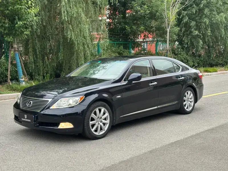 Lexus LS 2007 4.6L Automatic Luxury Extended Wheelbase — миниатюра 1