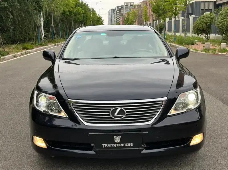 Lexus LS 2007 4.6L Automatic Luxury Extended Wheelbase — миниатюра 2