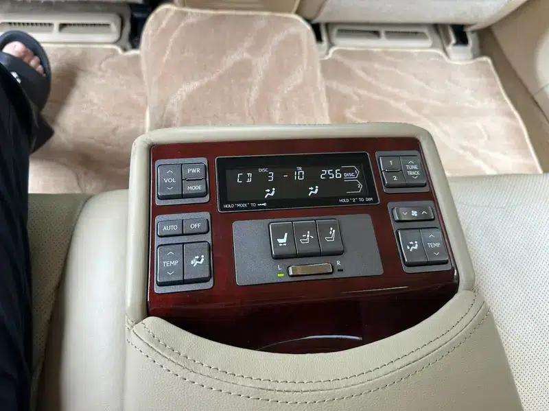 Lexus LS 2007 4.6L Automatic Luxury Extended Wheelbase — миниатюра 8