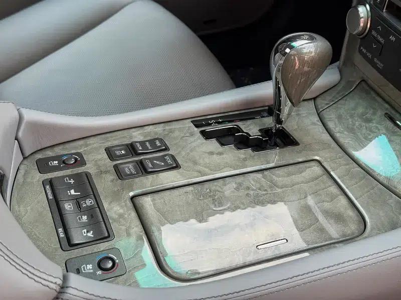 Lexus LS 2010 600hL — миниатюра 19
