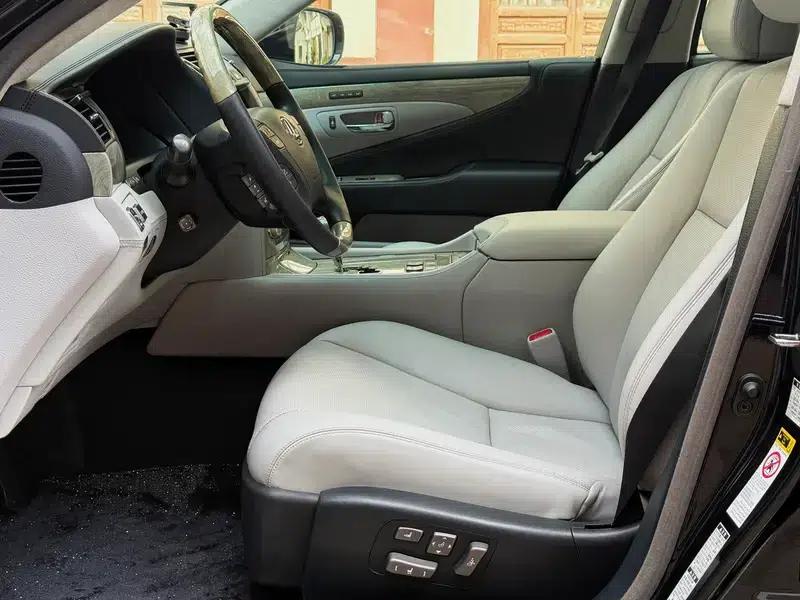 Lexus LS 2010 600hL — миниатюра 32