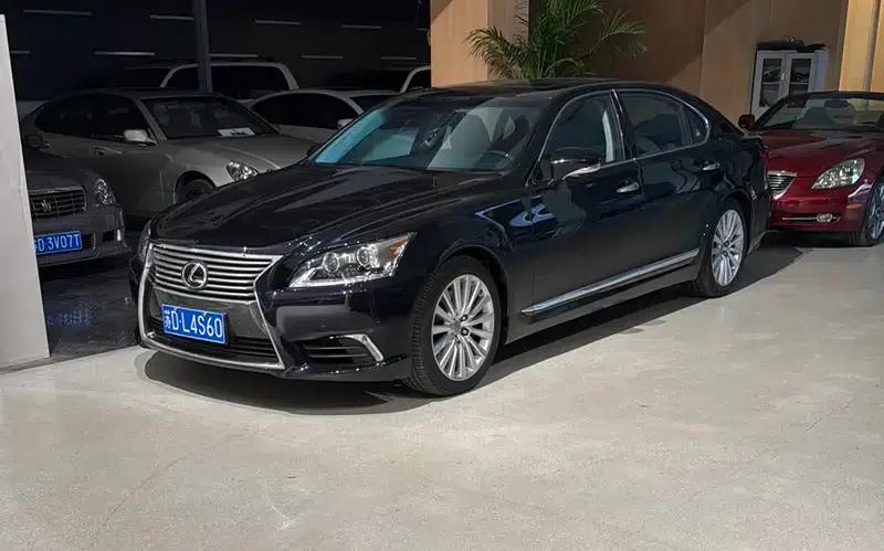Lexus LS 2016 460L Luxury Edition — миниатюра 1