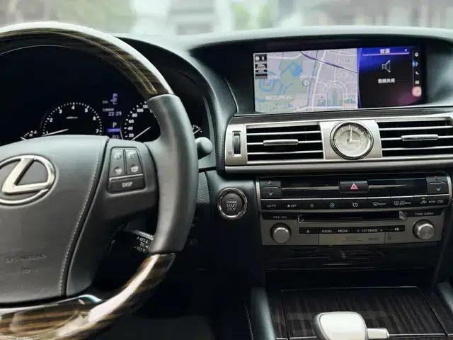 Lexus LS 2016 460L Luxury Edition — миниатюра 19