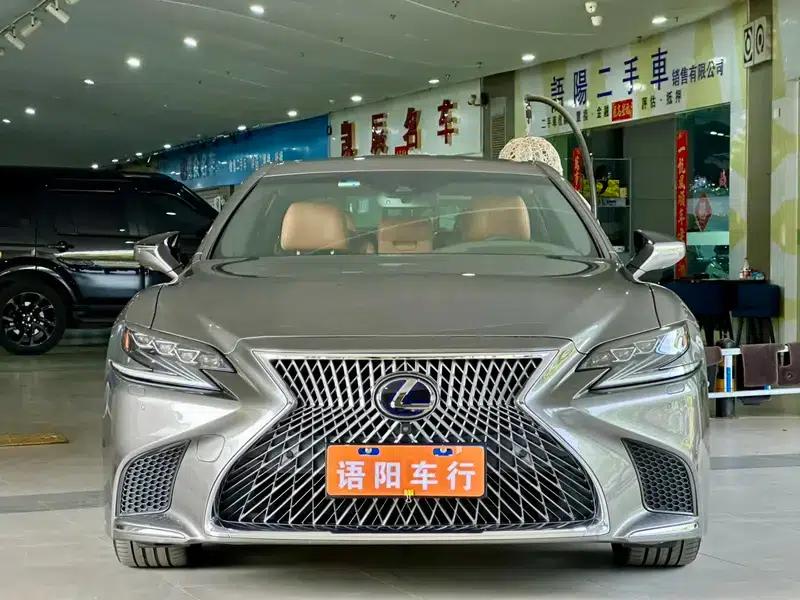 Lexus LS 2018 500h Executive Edition (China VI Emission Standard) — миниатюра 2