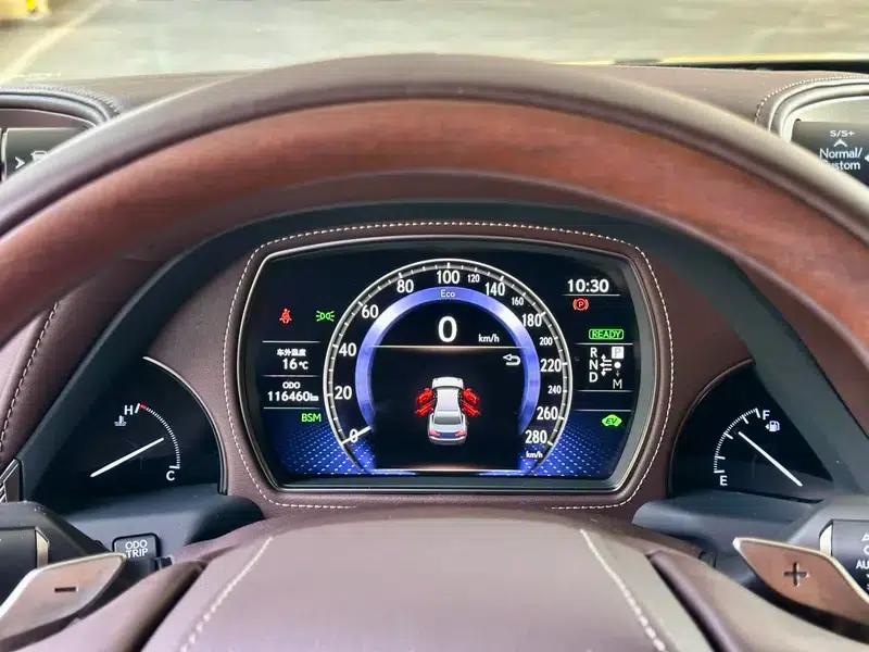 Lexus LS 2018 500h Executive Edition (China VI Emission Standard) — миниатюра 22