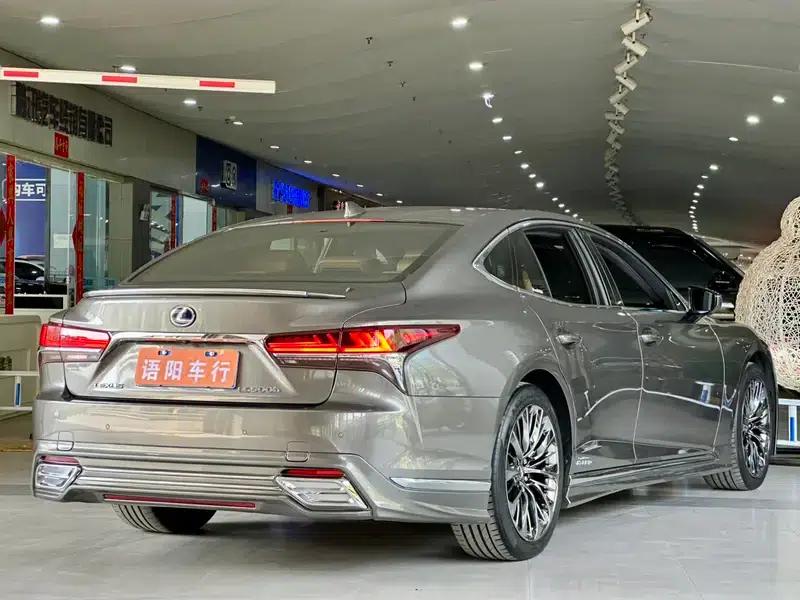 Lexus LS 2018 500h Executive Edition (China VI Emission Standard) — миниатюра 6