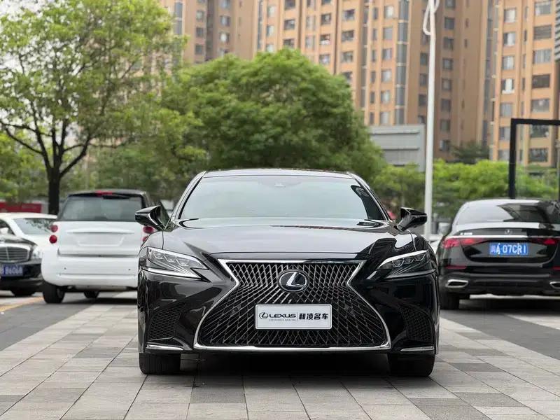 Lexus LS 2020 500h Executive Edition (China VI Emission Standard) — миниатюра 2