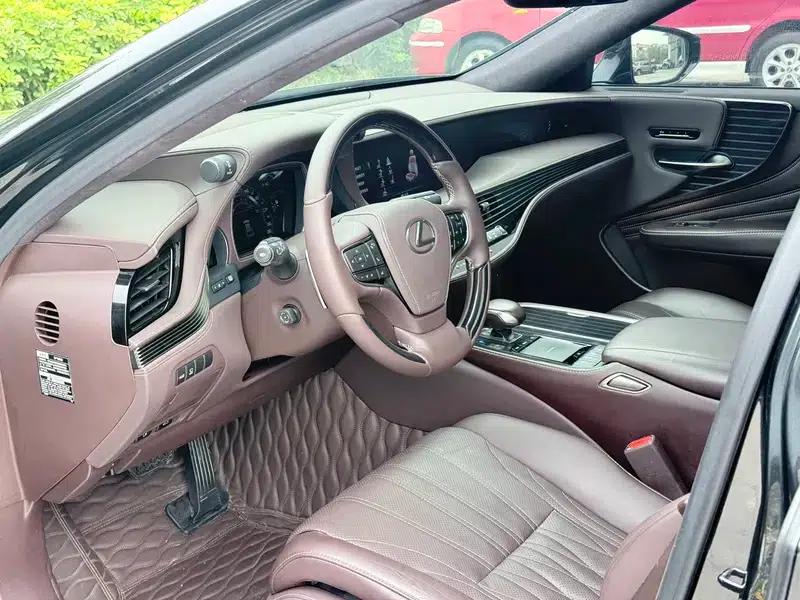 Lexus LS 2020 500h Luxury Edition (China VI Emission Standard) — миниатюра 21