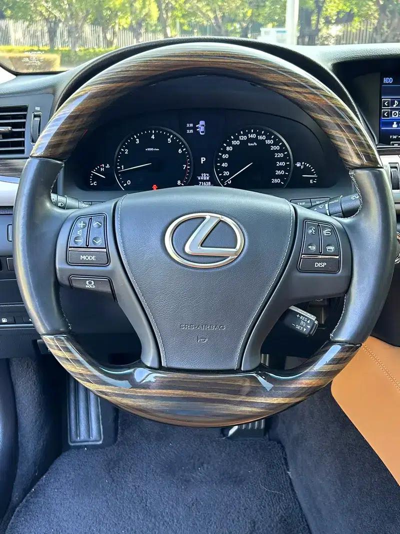 Lexus LS 2014 460L — миниатюра 10