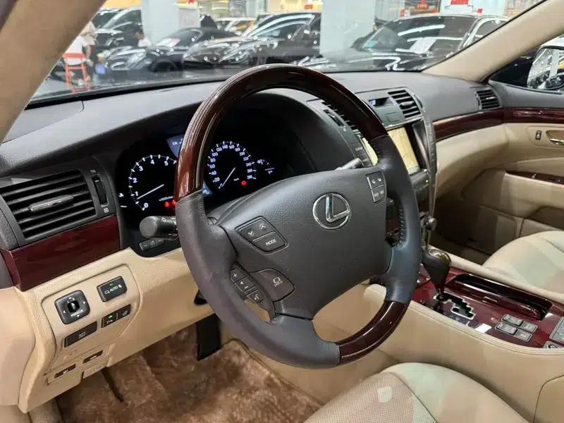 Lexus LS 2006 460L — миниатюра 8