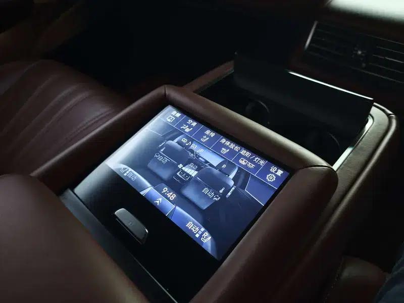 Lexus LS 2018 500h Executive Edition (China V emission standard) — миниатюра 14
