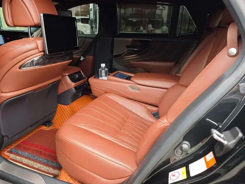 Lexus LS 2018 500h Executive Edition (China V emission standard) — миниатюра 15