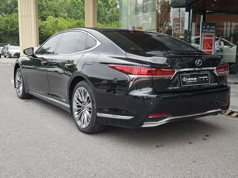 Lexus LS 2018 500h Executive Edition (China V emission standard) — миниатюра 4