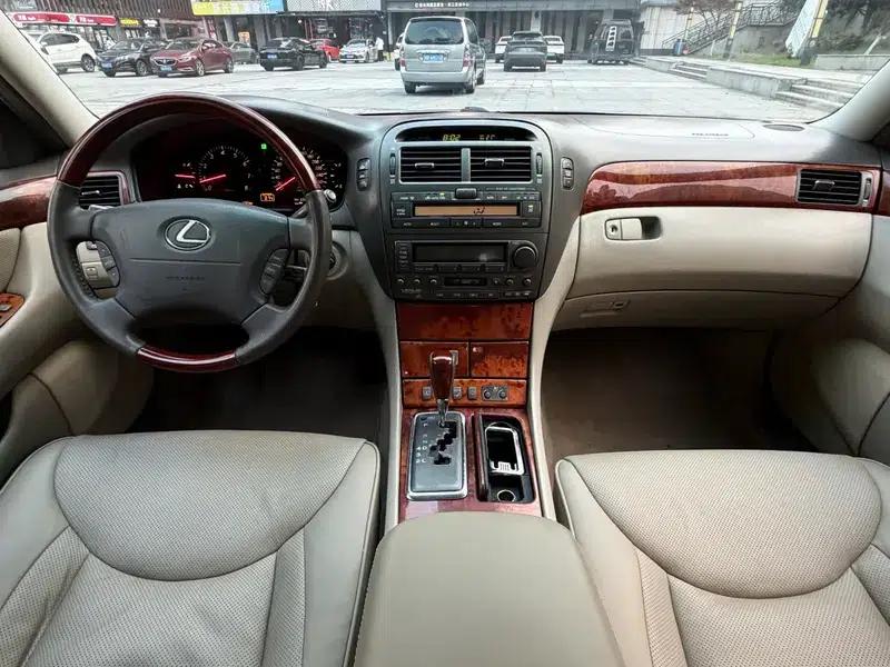 Lexus LS 2003 4.3 Automatic — миниатюра 10