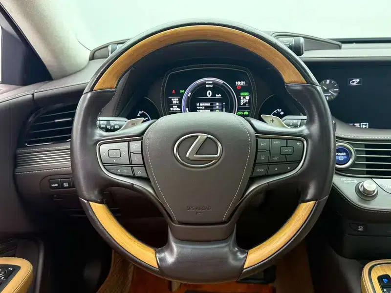 Lexus LS 2018 500h Luxury Edition (China V emission standard) — миниатюра 13