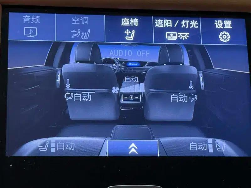 Lexus LS 2018 500h Luxury Edition (China V emission standard) — миниатюра 9