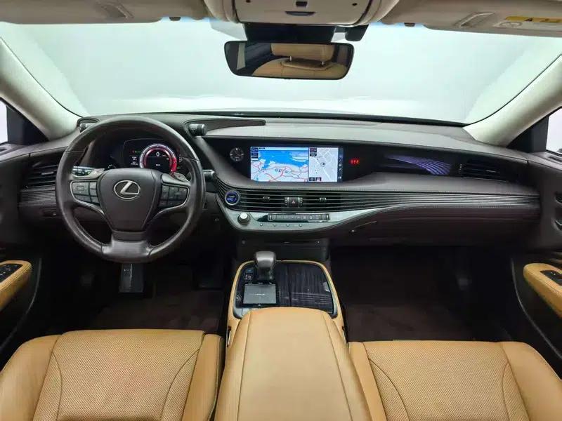 Lexus LS 2020 500h Premium Edition (China VI Emission Standard) — миниатюра 13