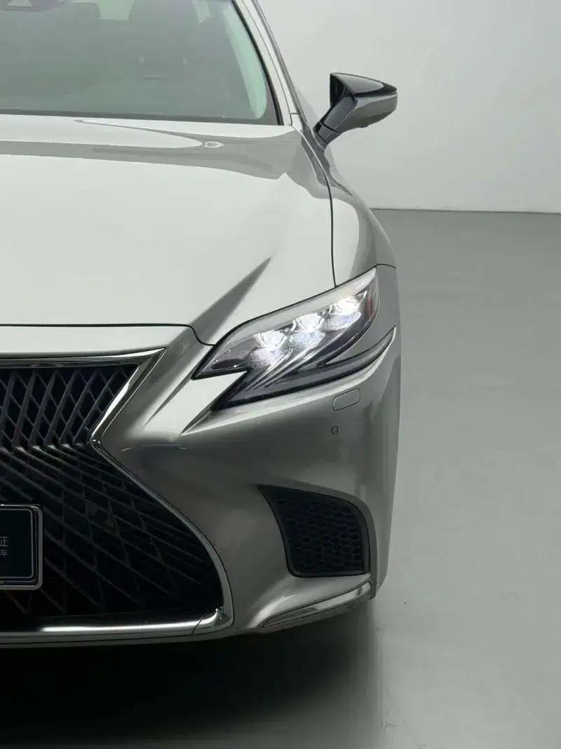 Lexus LS 2020 500h Premium Edition (China V Emission Standard) — миниатюра 8