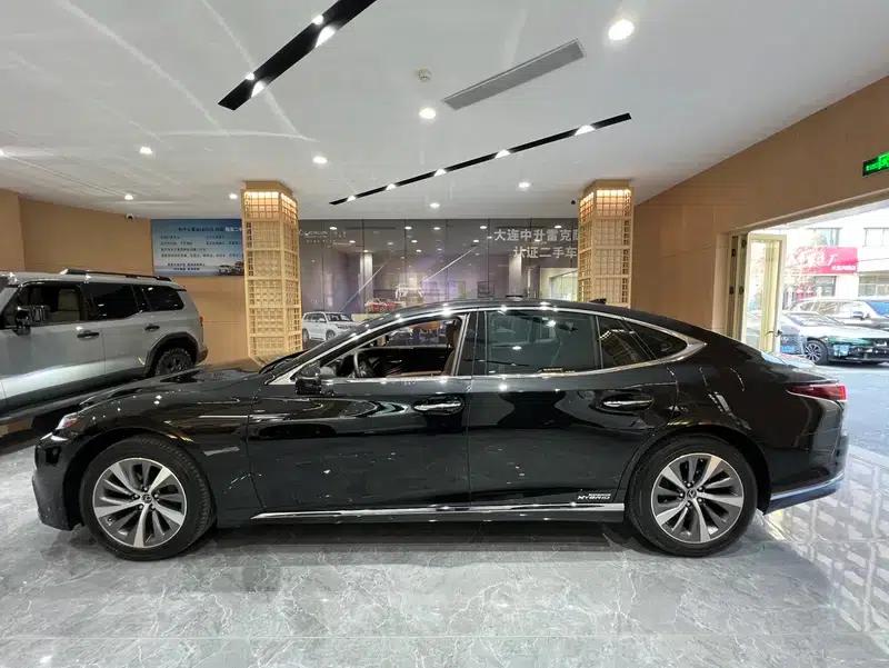 Lexus LS 2018 500h Premium Edition (China V Emission Standard) — миниатюра 3