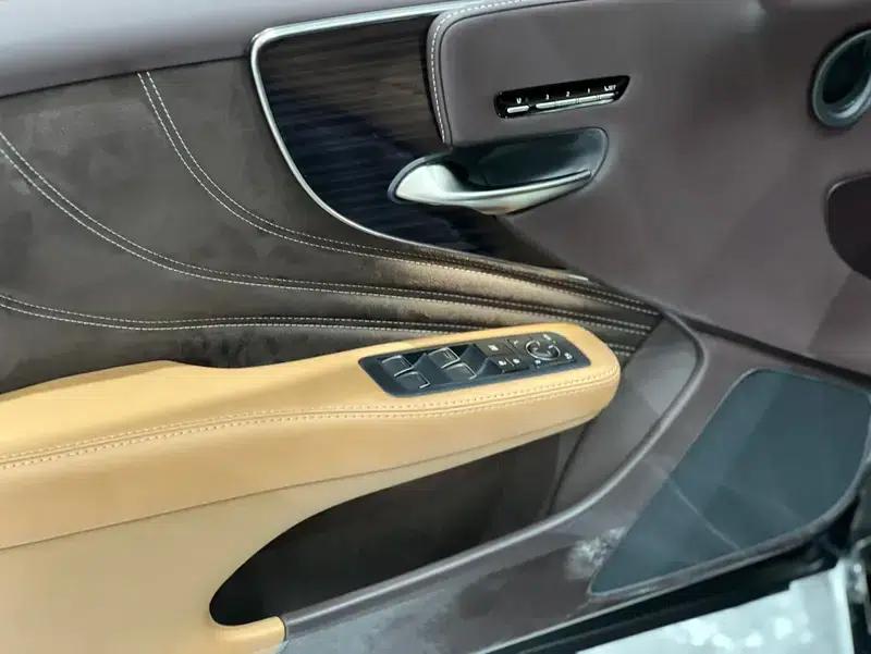 Lexus LS 2018 500h Premium Edition (China V Emission Standard) — миниатюра 8
