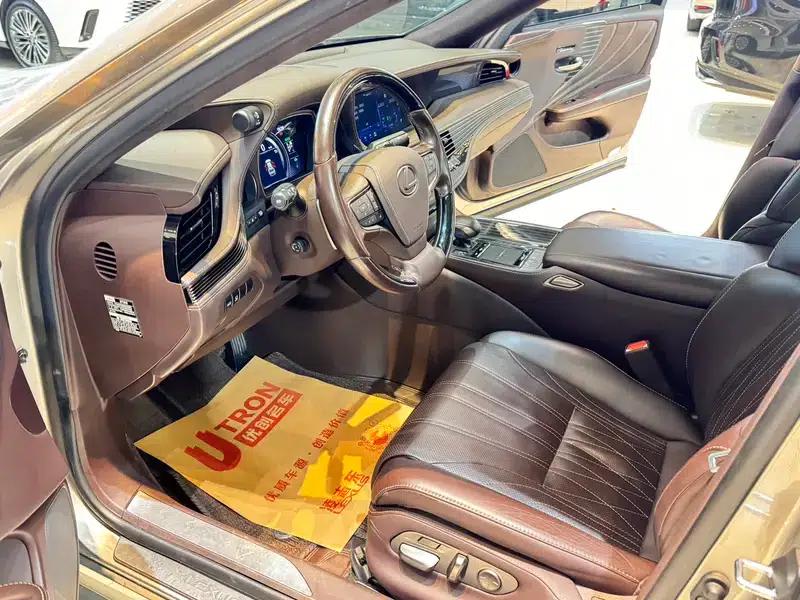 Lexus LS 2020 500h Luxury Edition (China VI Emission Standard) — миниатюра 21
