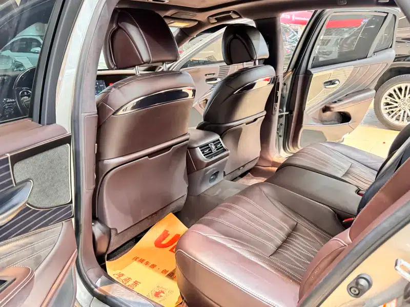 Lexus LS 2020 500h Luxury Edition (China VI Emission Standard) — миниатюра 22
