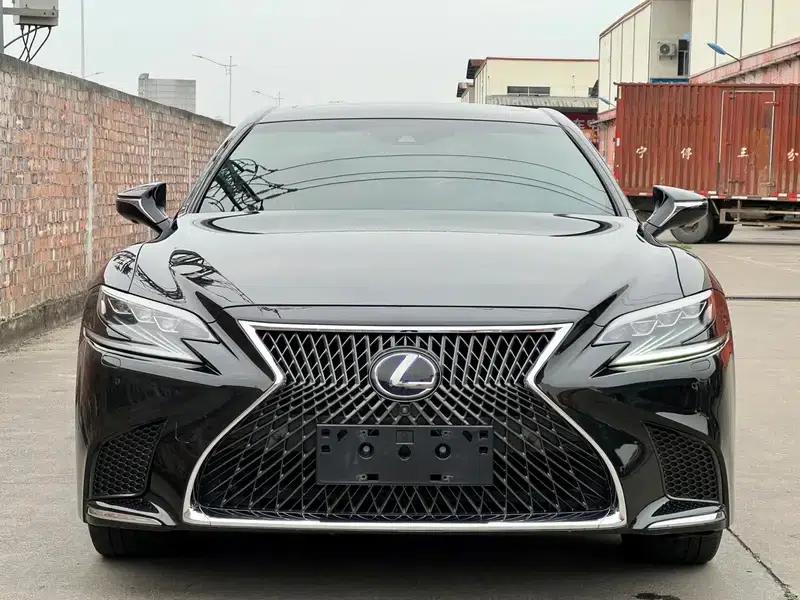 Lexus LS 2018 500h Executive Edition (China VI Emission Standard) — миниатюра 2
