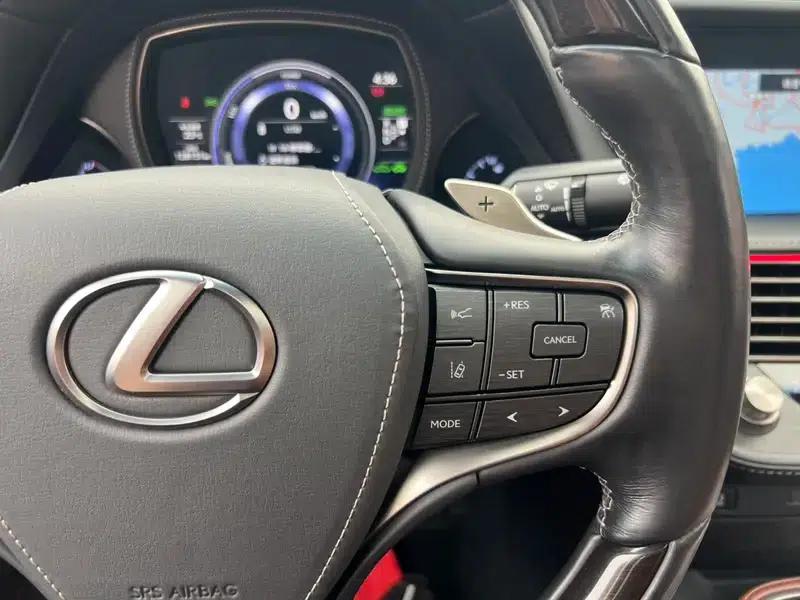 Lexus LS 2018 500h Executive Edition (China VI Emission Standard) — миниатюра 15
