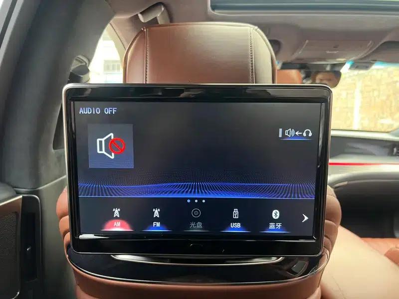Lexus LS 2018 500h Executive Edition (China VI Emission Standard) — миниатюра 30