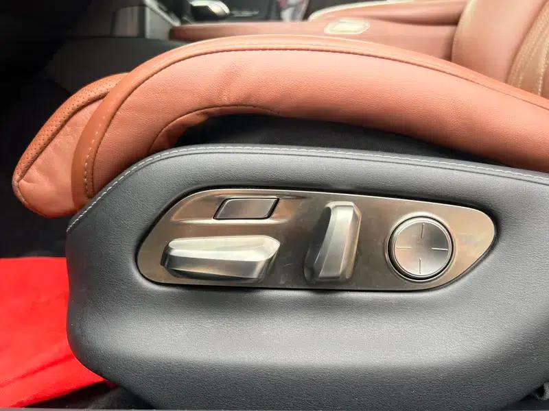 Lexus LS 2018 500h Executive Edition (China VI Emission Standard) — миниатюра 41