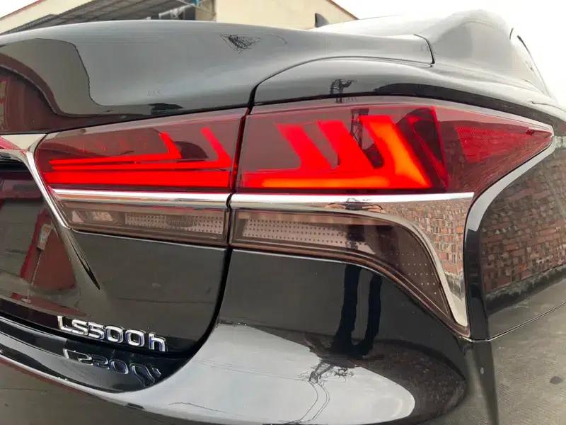 Lexus LS 2018 500h Executive Edition (China VI Emission Standard) — миниатюра 8