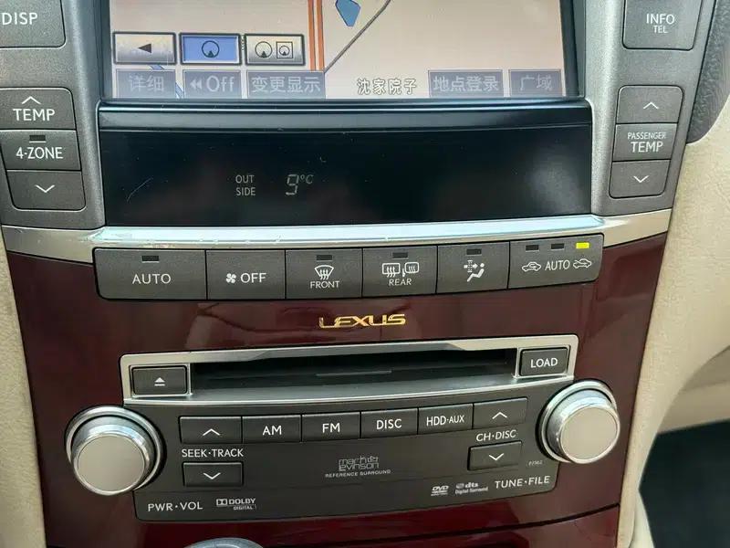 Lexus LS 2010 460L Premium Edition — миниатюра 12