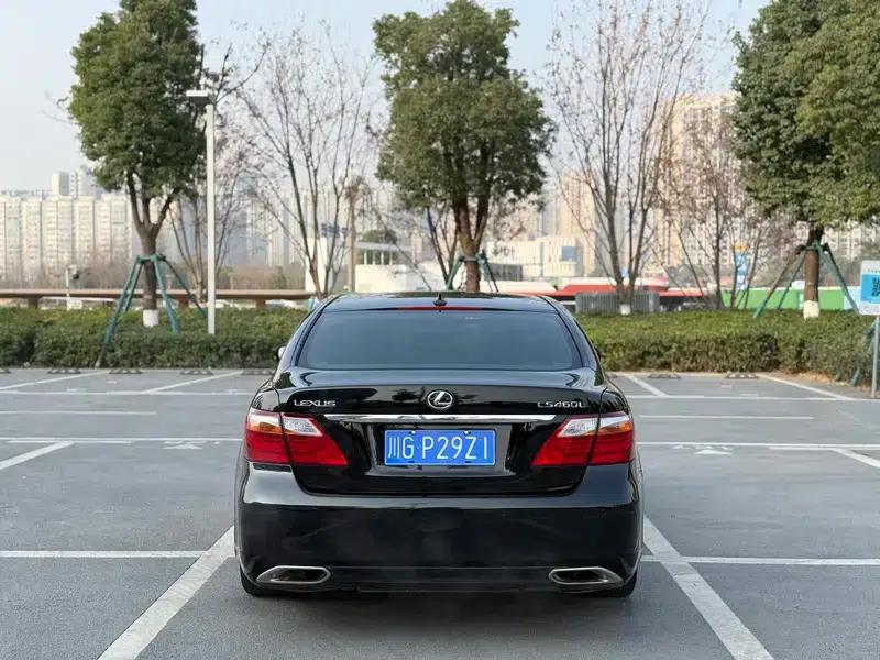 Lexus LS 2010 460L Premium Edition — миниатюра 5