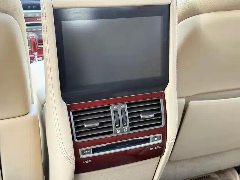 Lexus LS 2010 460L Premium Edition — миниатюра 7