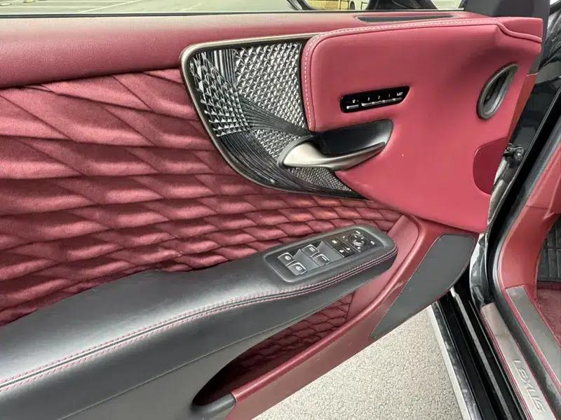 Lexus LS 500h Executive Edition 2021 — миниатюра 12