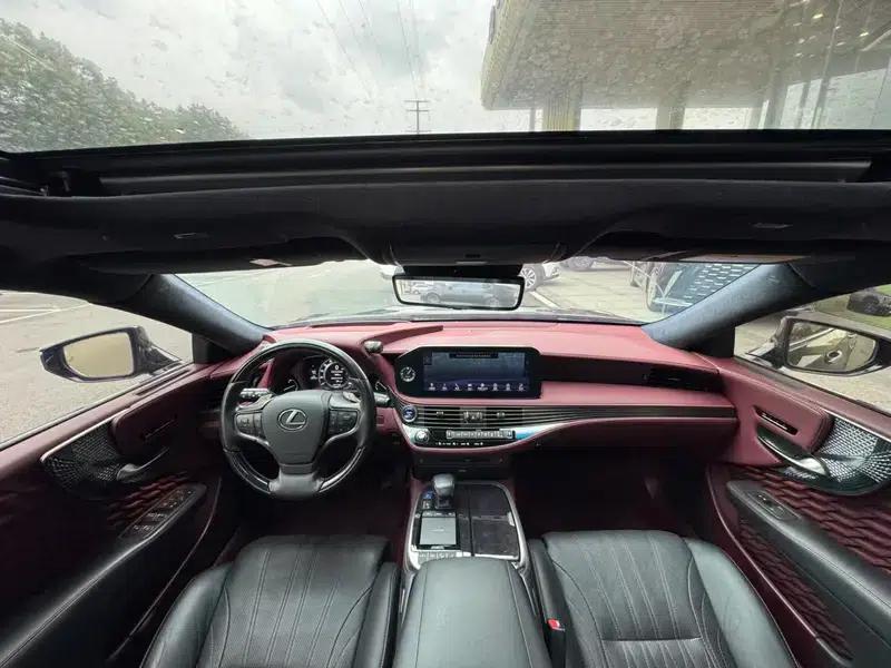 Lexus LS 500h Executive Edition 2021 — миниатюра 13