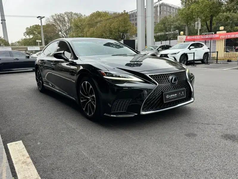 Lexus LS 500h Executive Edition 2021 — миниатюра 3
