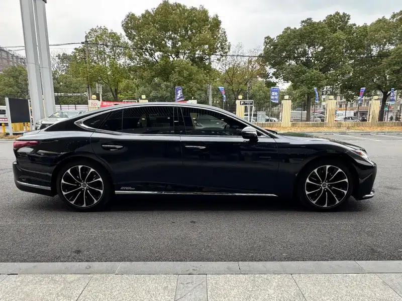 Lexus LS 500h Executive Edition 2021 — миниатюра 8
